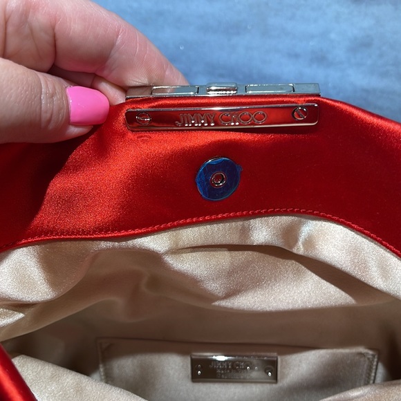 Jimmy Choo red satin clutch on the silver chain - Picture 4 of 16